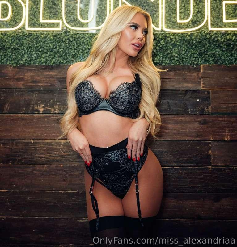 Ready for you🖤