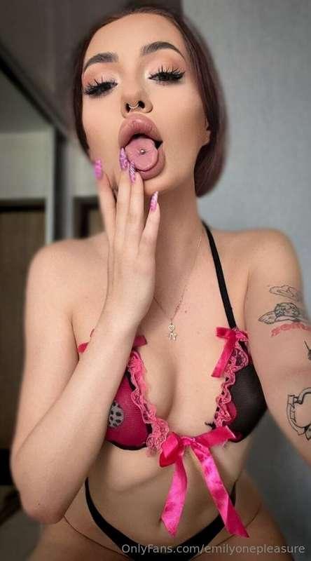Hi, darling😉💋 My hottie @adelineinfi is waiting for you💄😈🍓 S..