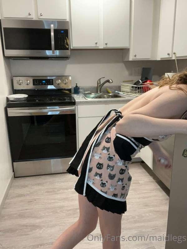 Kitchen cleaning stream anyone? Starting in 5 minutes!