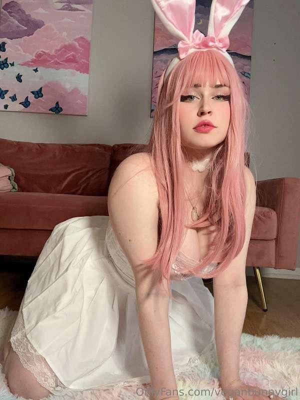 Come here I have a secret for you 🥰