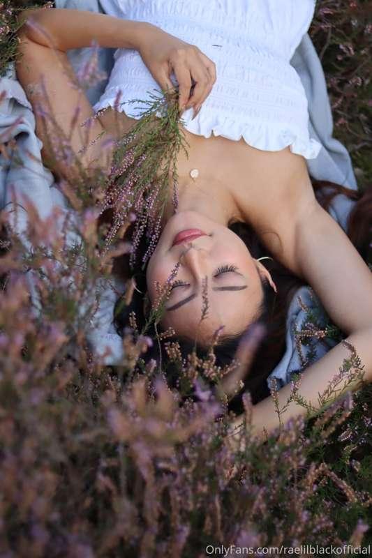 Wake me up with your kiss, my prince 

Ps: I’m sick in bed t..