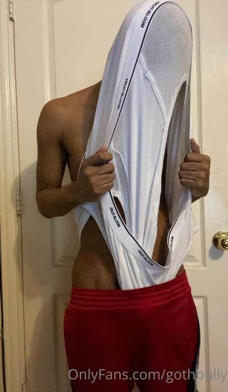 Happy Wedgie Wednesday from @sonoftalon! 😈

His wedgie task ..