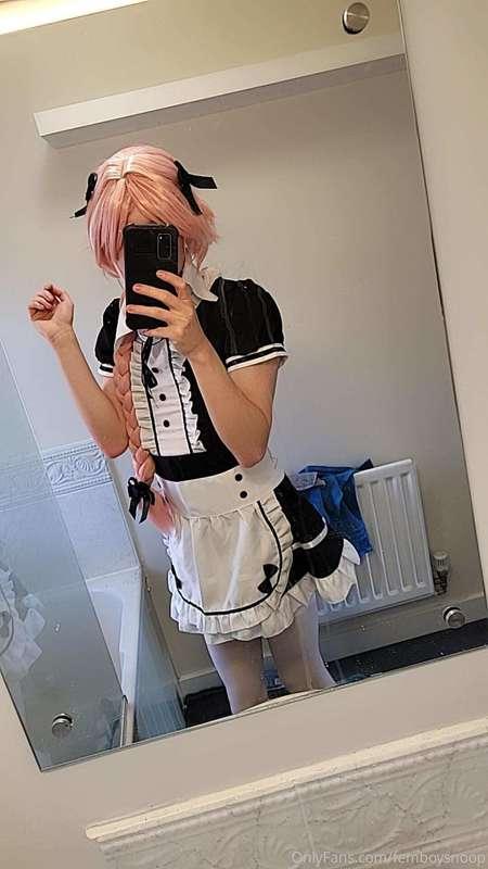 My new cosplay arrived 😍. Woke up felling a bit sick so I'm ..