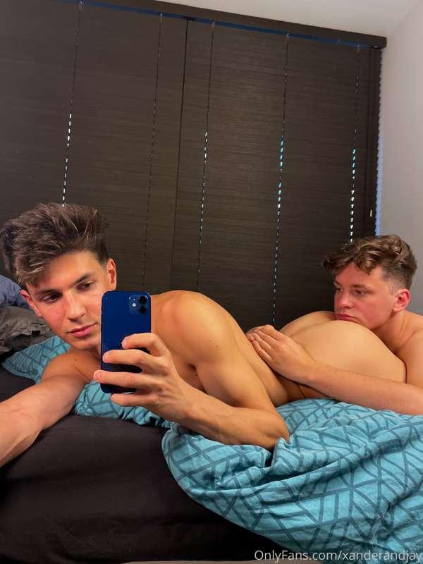 some ass eating content for you hehe 😈 can you imagine how w..