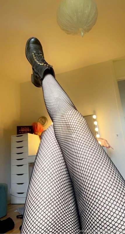 Fishnets are literally the best