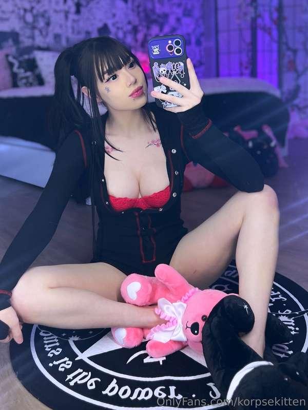 korpsekitten image #4