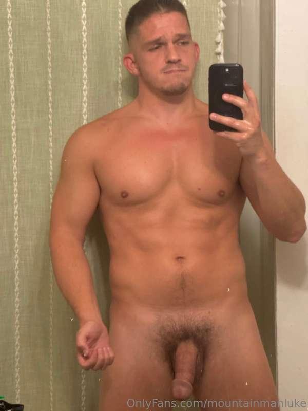 Who wants to give me a hand with this 😈