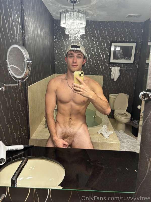 I’m not here to tease. I’m here to make your favorite porn s..