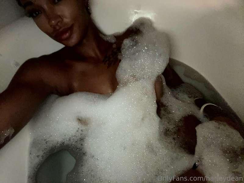 Do you want to move these bubbles baby?