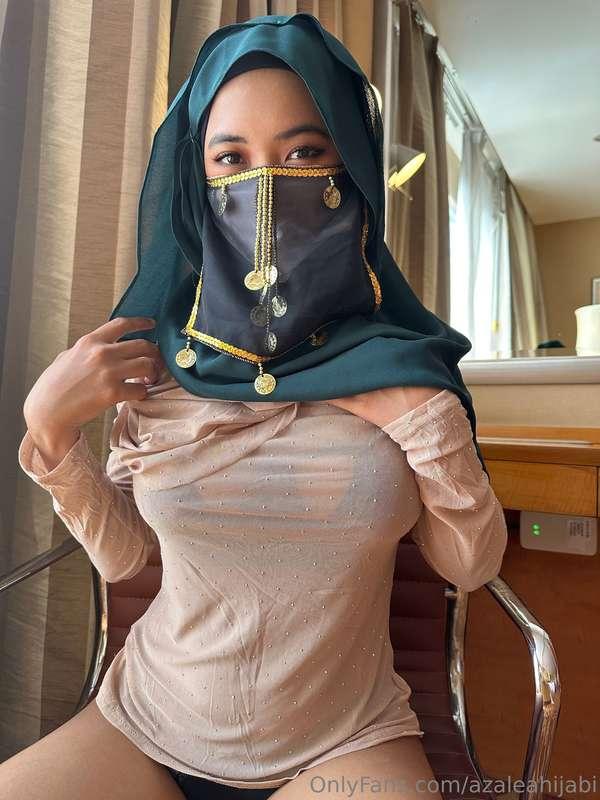would you corrupt a girl like me? 😇