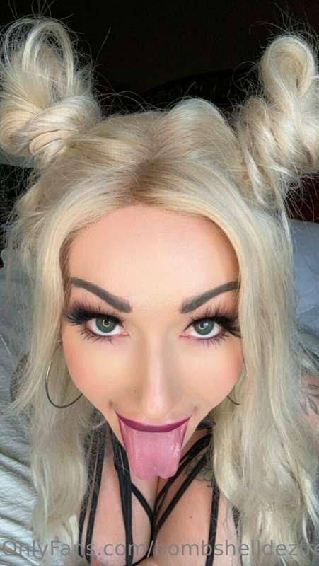 your about to find out how good my throat feels on your cock..