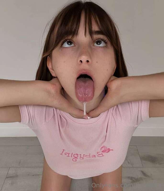 ONLY TODAY !! @crystal_pFREE SUBSCRIPTION 😍@crystal_pWANTS T..