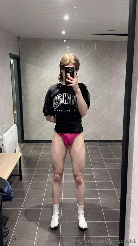 femboyuk1 image #2
