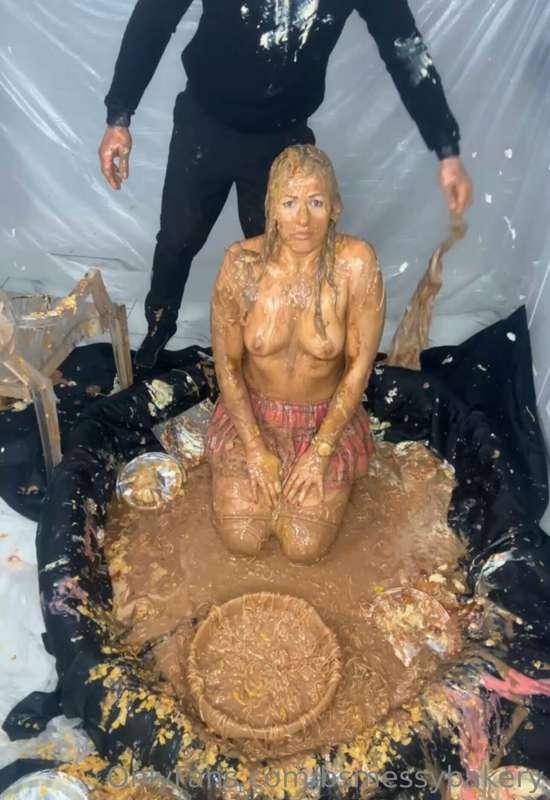 bsmessybakery image #2