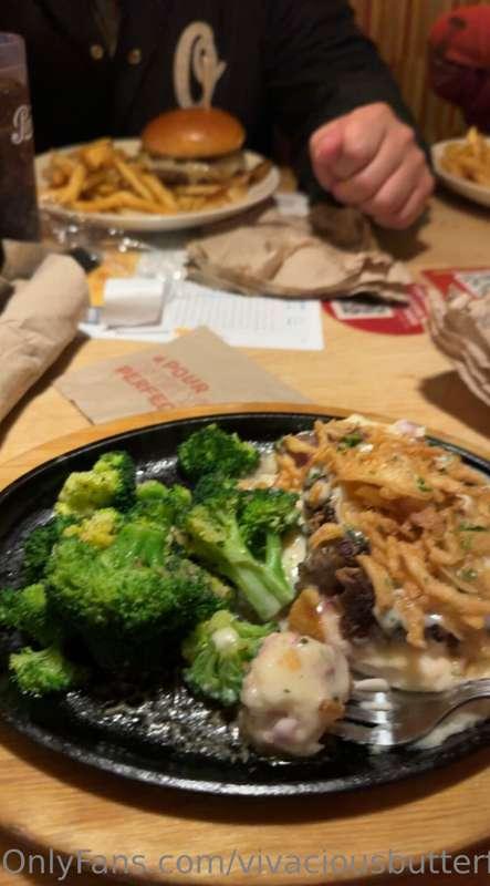 “Applebees on a date night!” 

I love that Bourbon Street St..