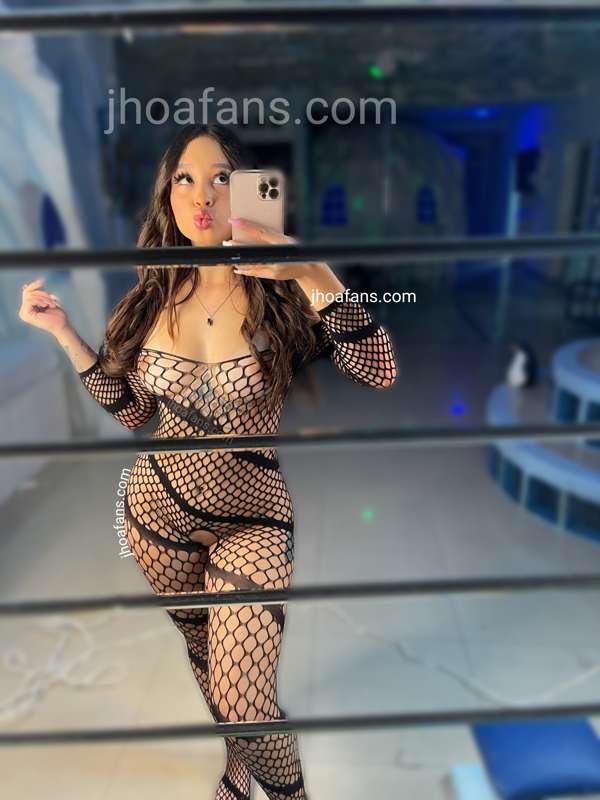 que tanto le harías a esta gatita? 😼😏