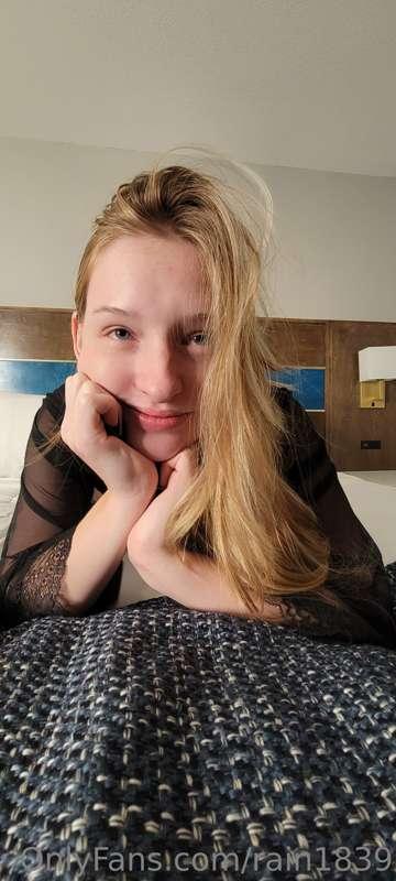 Hi everyone!! 😄
The photoshoot came out absolutely amazing! ..
