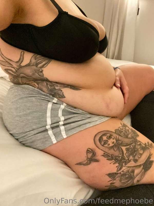 feedmephoebe image #1