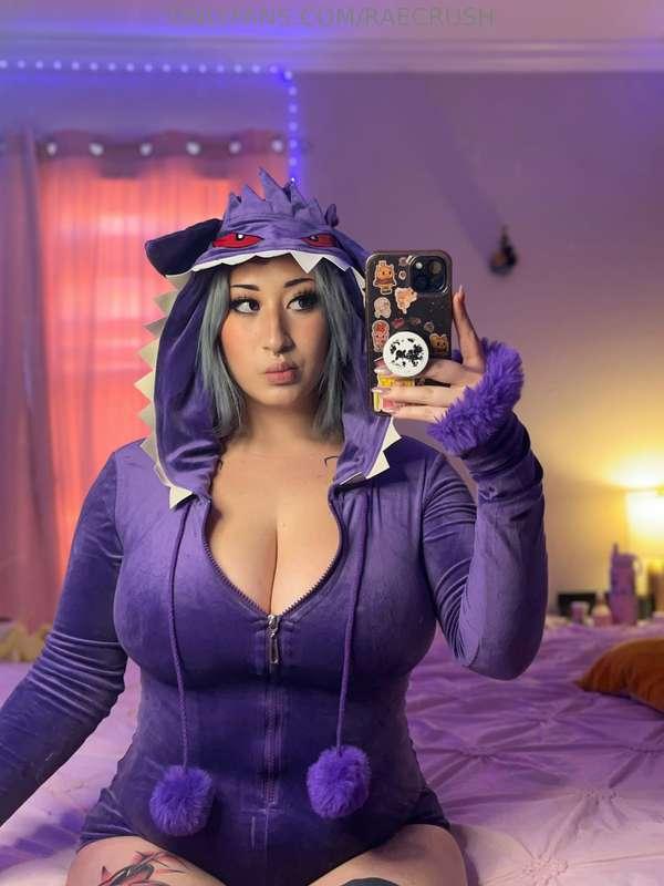 ( • )( • ) who knew gengar could be so sexy! 🖤💜