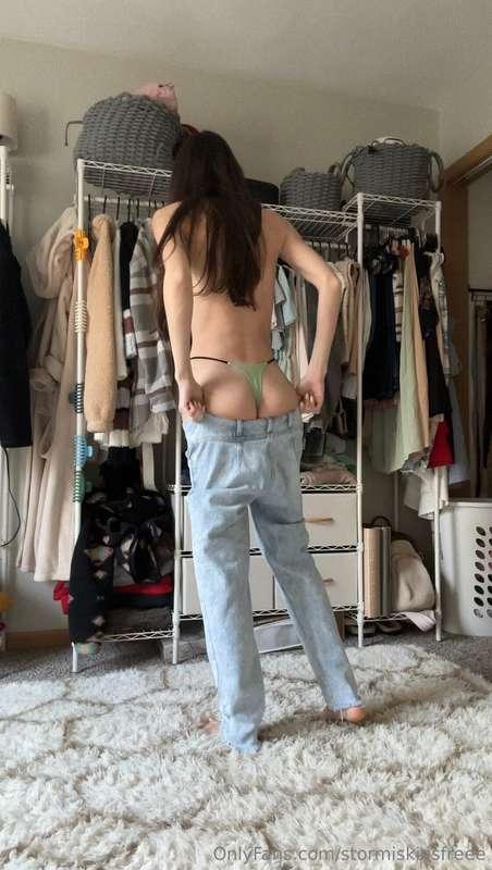POV you're spying on me trying on outfits for the day 😏😉
