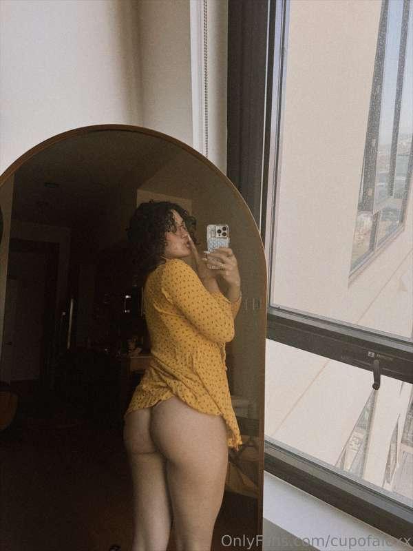 a girl in need of attention 🫠 say hi 