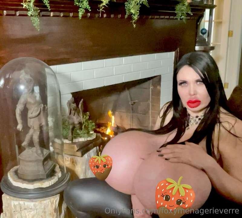 To see this uncensored, be sure to check out my new topless ..