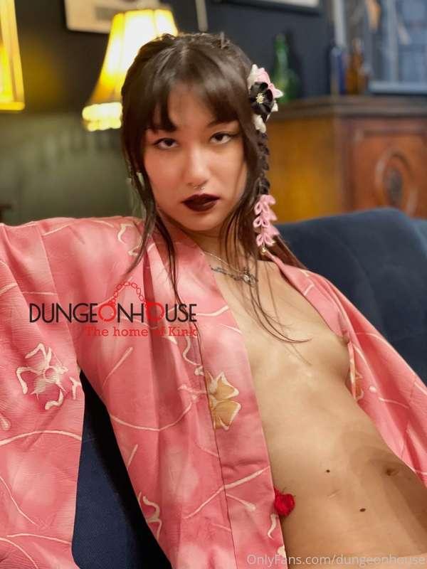 These are from my last photo shoot with @yurifoxgirl my hear..