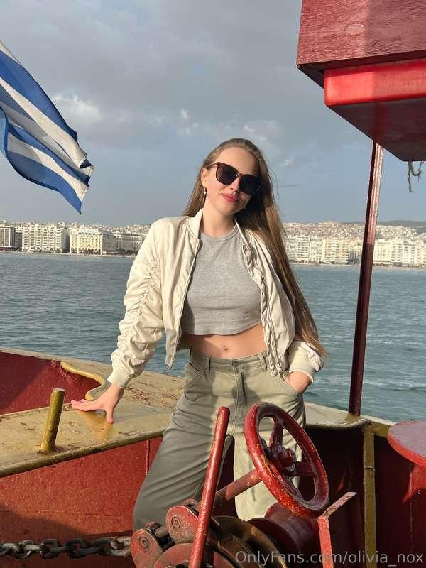 I'm the captain of this boat, hahaha, actually I never thoug..