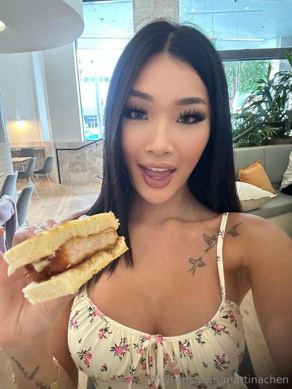 bite or suck? 👅