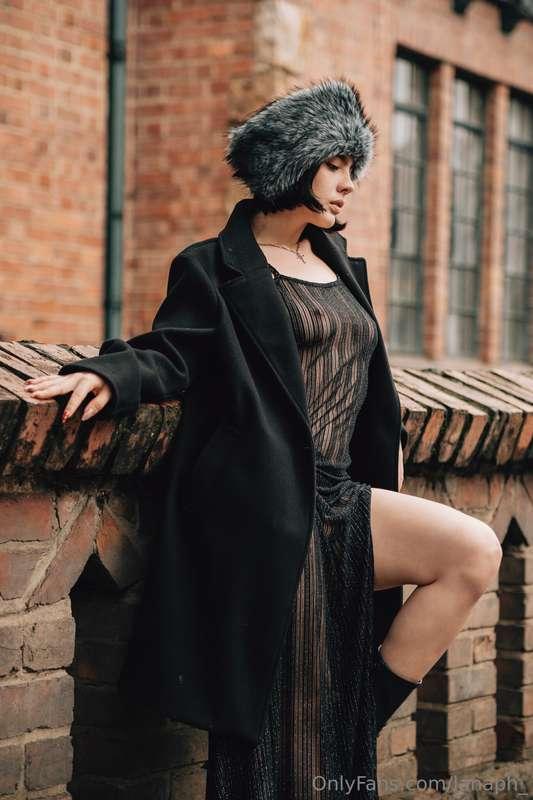 Cold? Only on the outside... I'm hot inside and I want you t..