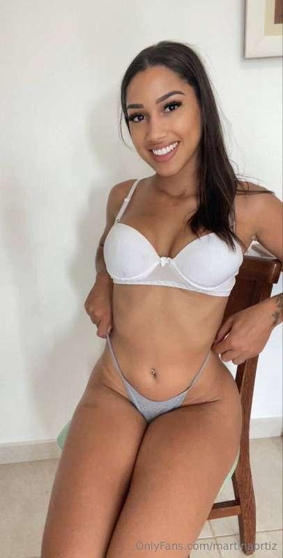 Ana loves older men—unlock her secrets on OnlyFans! ⬇️https:..