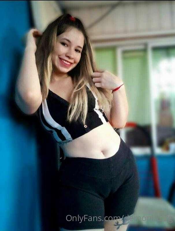 Estoy bien cachonda 🔥🥵 quieres ver mi rico coño húmedo 🤭💦 de..