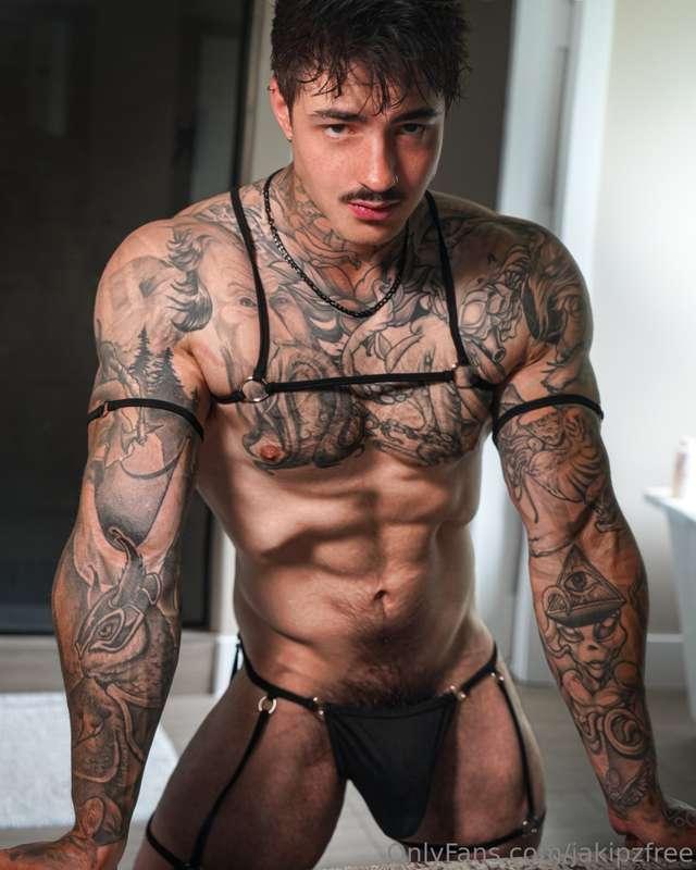 Psst, check my VIP Onlyfans 😏…My VIP content 🔞👉 @Jakipz Only..
