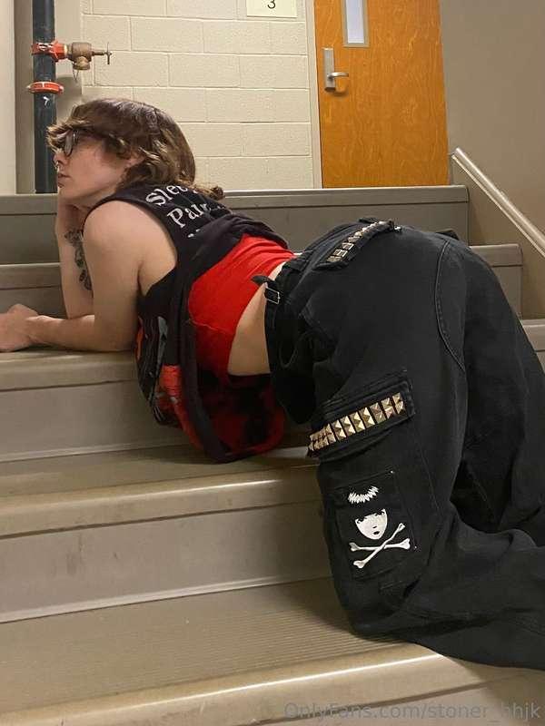 stoner_hhjk image #0