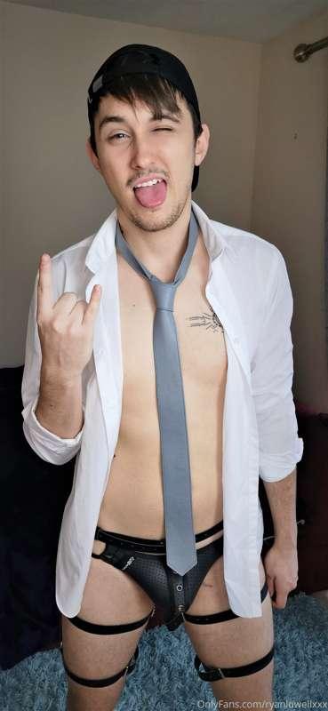 Hey, the back of the library is pretty quiet. Catch me there..