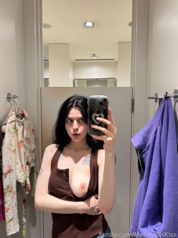 mermaidskiss image #0