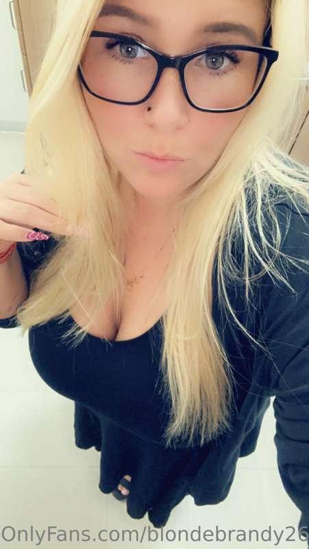 Happy Thursday, hunnies!!!