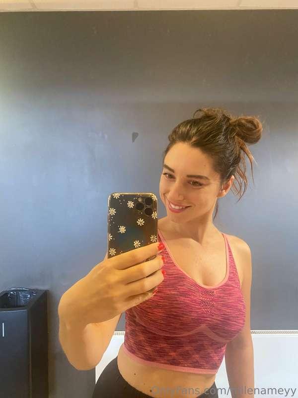 Es ist wieder Gym Zeit💪. Danach muss ich erstmal entspannen...