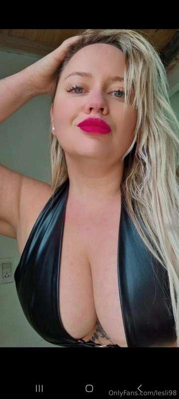 @romitaa ⭐  🌈      
 
                                      ..