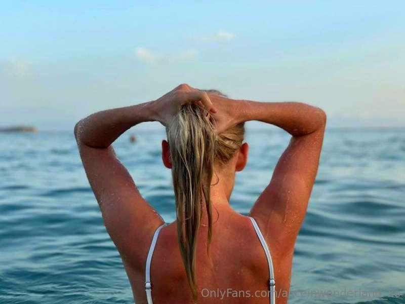 I love the smell of fresh sea air, which fills the lungs and..