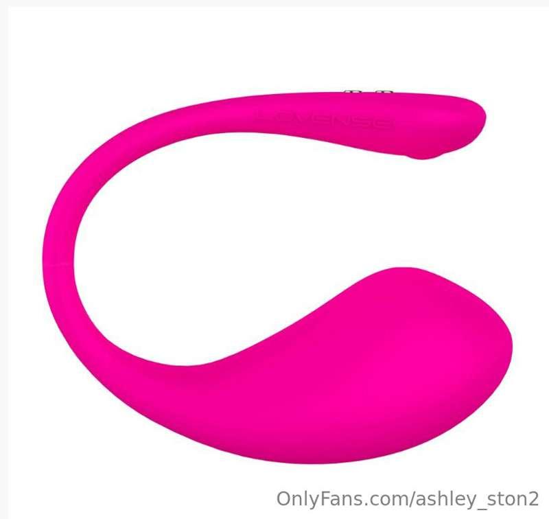 My dear fans😘😘I want to buy this toy and walk around with it..