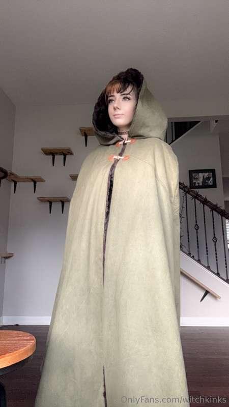 The cloak stays ON during sex (We are going to be role playi..