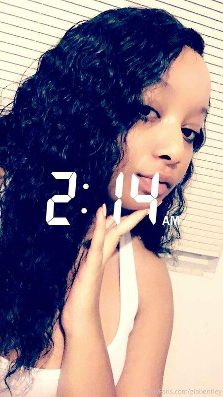 😘