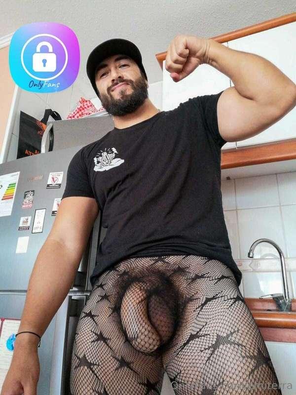 @aaronvergota FREE FREE@aaronvergota FREE FREE 💜💜💜💜💜💜💜💜💜~~~~..
