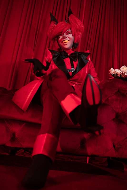 DO WE HAVE A DEAL~? 😈❤️🔥