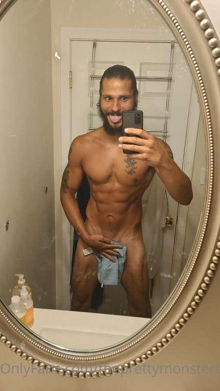 theprettymonster09 image #0