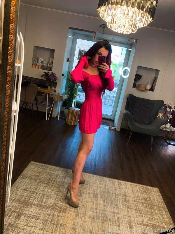 Pink! i love bright colors💘