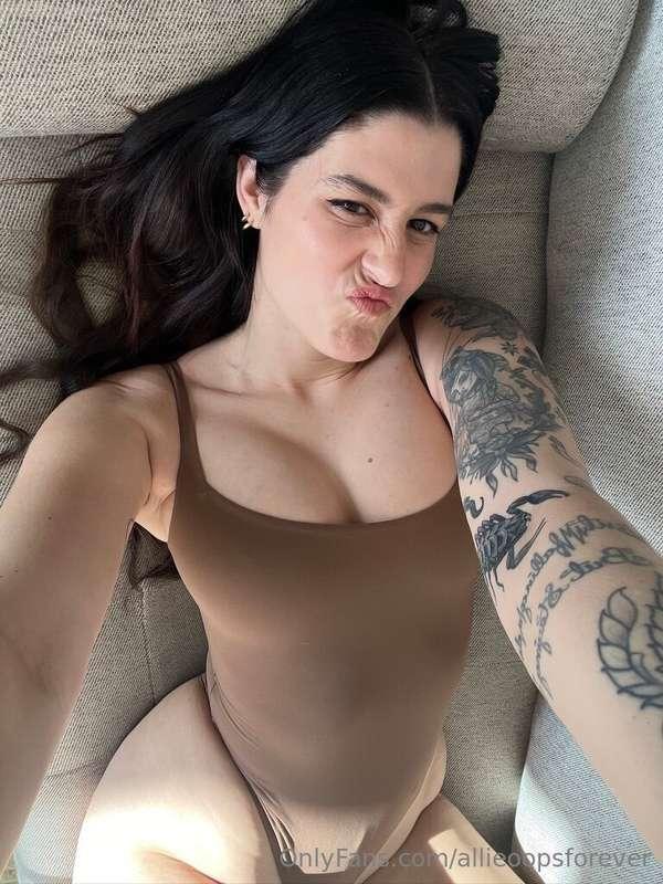 Am I naughty or nice?😊