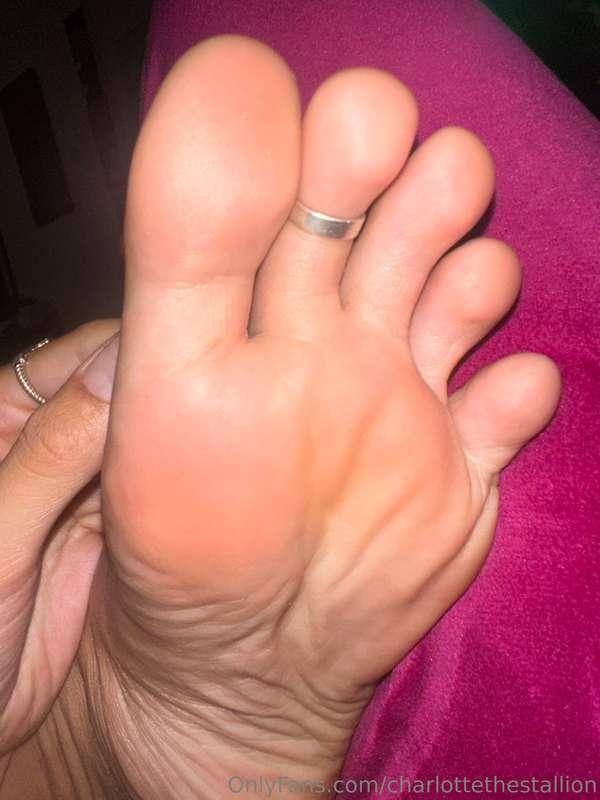 Been a little under the weather🥺 be back soon xoxox 