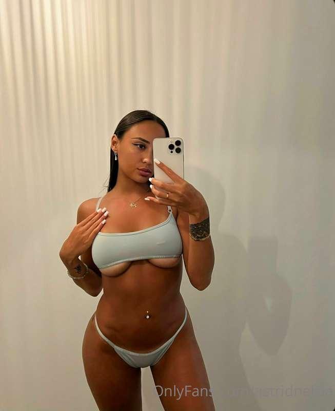 Waiting for you 📩